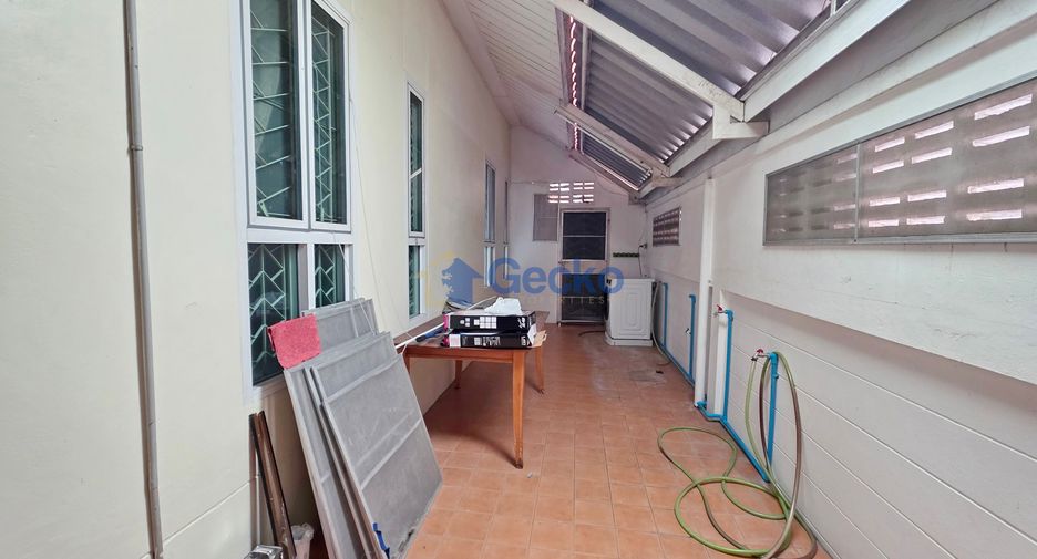 For rent 3 bedrooms house in Bang Lamung, Chonburi