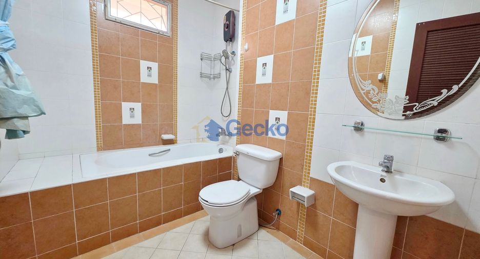 For rent 3 bedrooms house in Bang Lamung, Chonburi