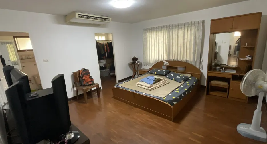 À vendre 4 chambres villa à Mueang Chiang Mai, Chiang Mai