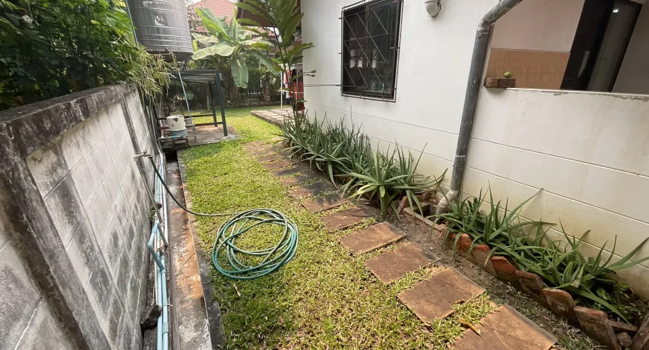 À vendre 4 chambres villa à Mueang Chiang Mai, Chiang Mai