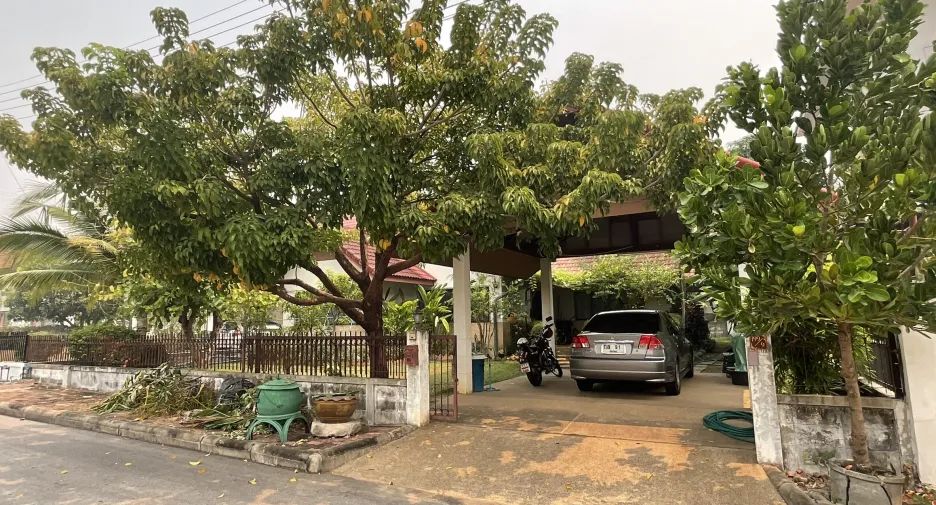 À vendre 4 chambres villa à Mueang Chiang Mai, Chiang Mai