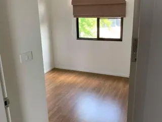 Haus zum Kauf mit 3 Zimmer in Khlong Sam Wa, Bangkok