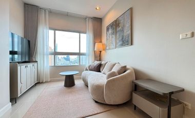 For sale そして for rent 2 ベッドルーム condo in Khlong San, Bangkok