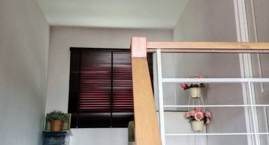 For rent 4 bedrooms house in Sai Mai, Bangkok