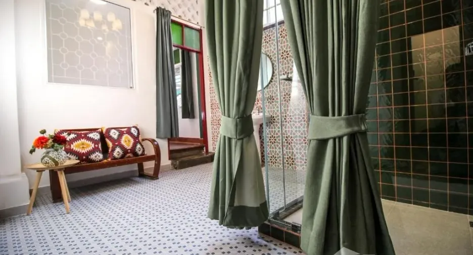Hotel en alquiler de 22 habitaciones en Samphanthawong, Bangkok