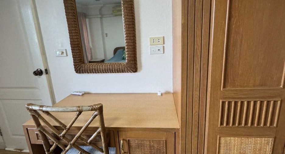 For rent 2 bedrooms condo in Hua Hin, Prachuap Khiri Khan