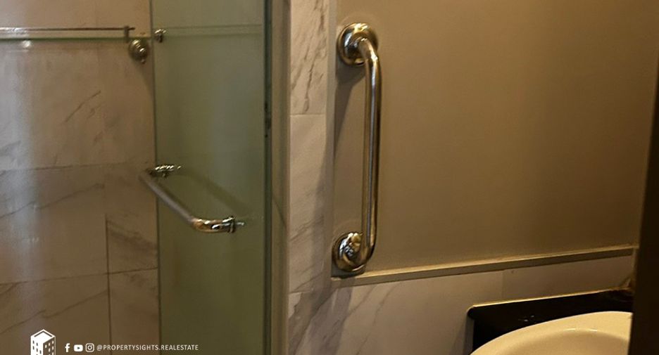 For rent 1 bed condo in Pathum Wan, Bangkok