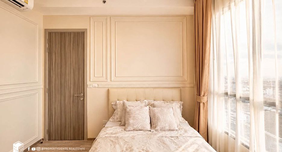 For rent 2 bedrooms condo in Watthana, Bangkok