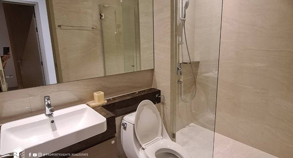 Condo en alquiler de 2 habitaciones en Bang Rak, Bangkok