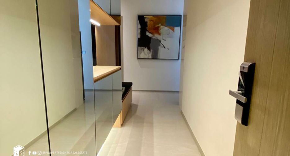 Condo en alquiler de 2 habitaciones en Bang Rak, Bangkok