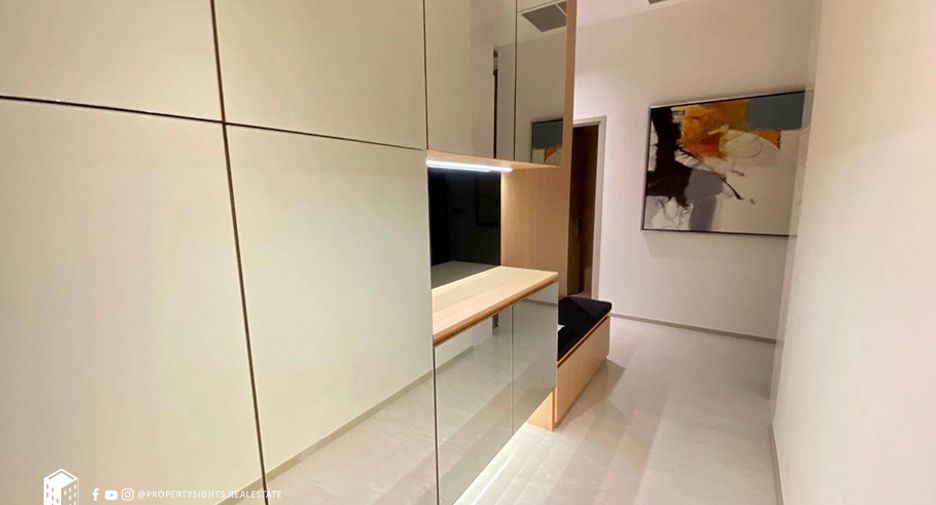 Condo en alquiler de 2 habitaciones en Bang Rak, Bangkok
