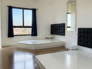 À vendre 2 chambres condo à Bang Na, Bangkok