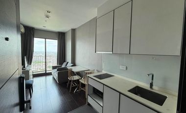 À louer 1 chambre condo à Watthana, Bangkok