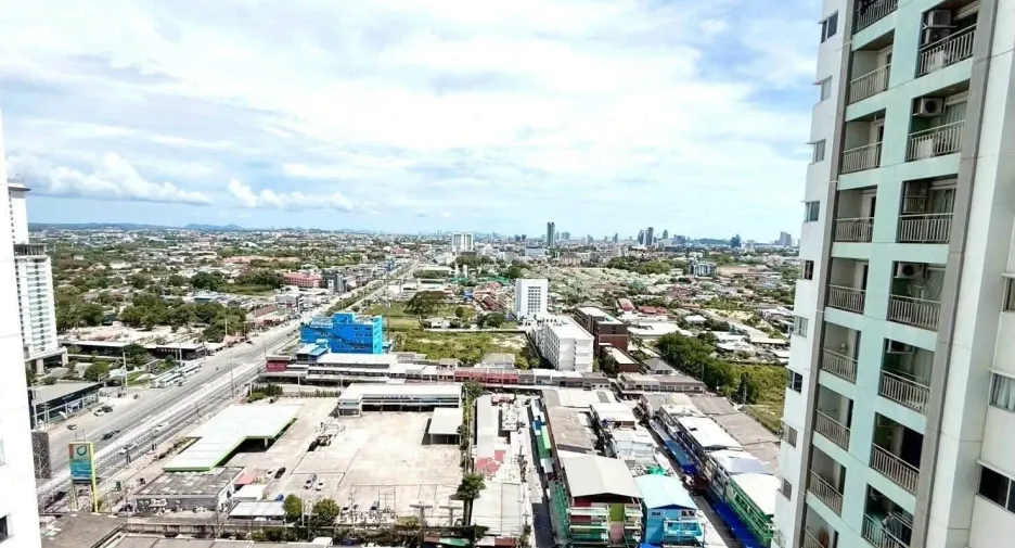 Wohnung zum Kauf mit Studio in Bang Lamung, Chonburi