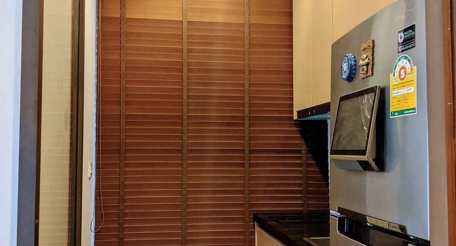 For sale 1 bed condo in Khlong Toei, Bangkok