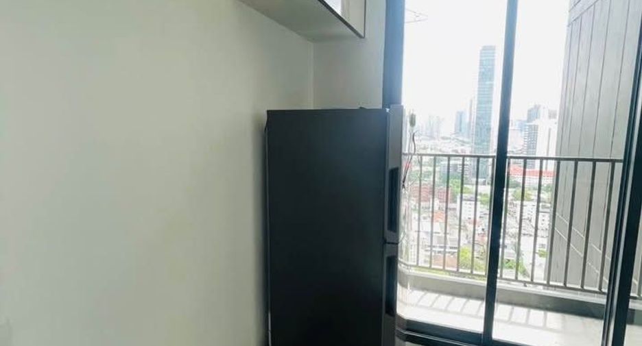 À louer 1 chambre condo à Watthana, Bangkok