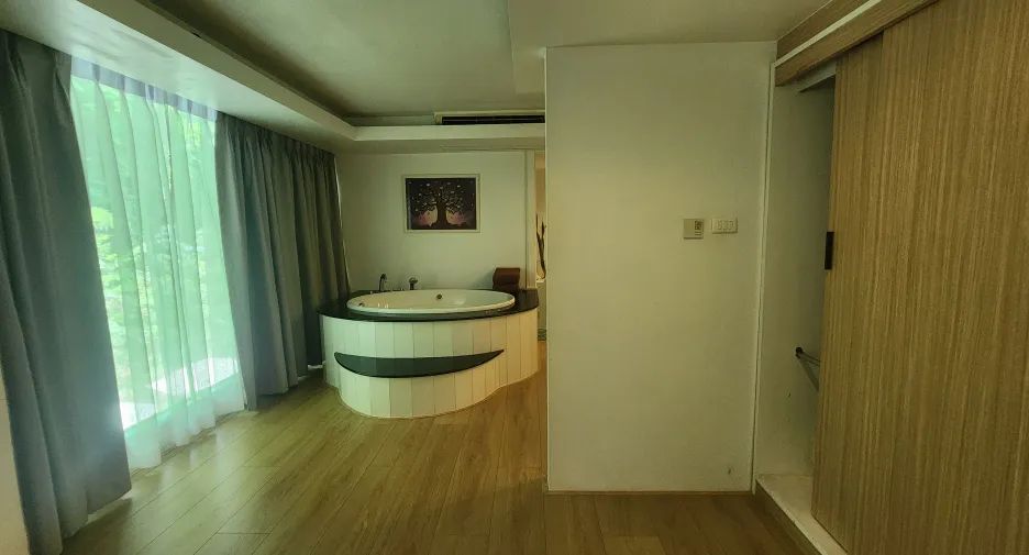 For rent 1 bed apartment in Mueang Phuket, Phuket