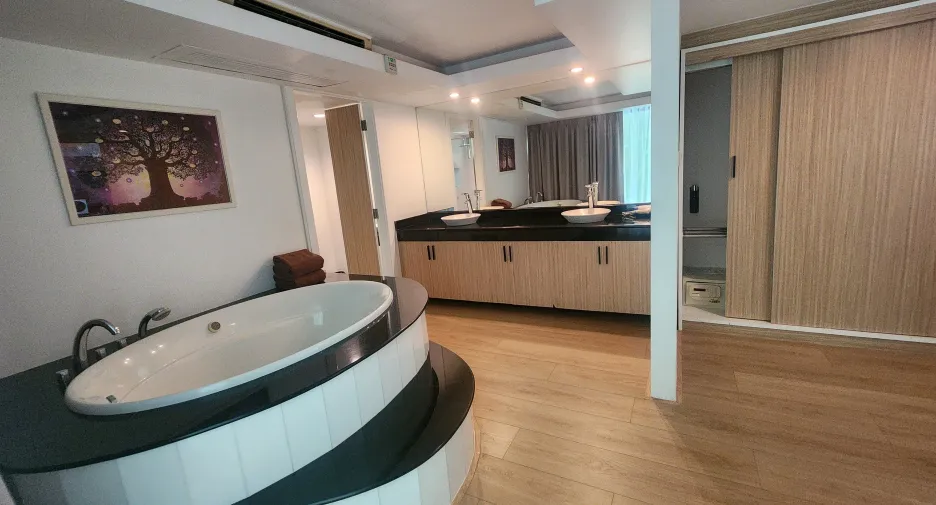 For rent 1 bed apartment in Mueang Phuket, Phuket
