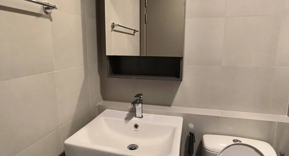 For rent 1 Beds condo in Khlong Toei, Bangkok