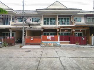 À vendre 3 chambres maison à Sai Mai, Bangkok