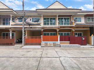 For sale 3 bedrooms house in Sai Mai, Bangkok
