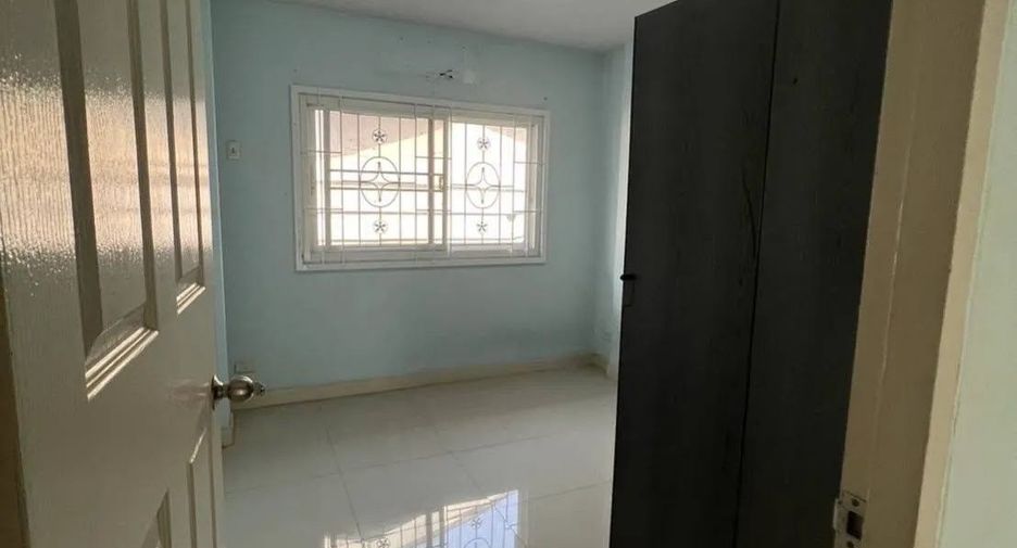 À vendre 3 chambres maison à Sai Mai, Bangkok