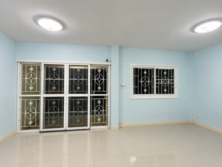 For sale 3 bedrooms house in Sai Mai, Bangkok