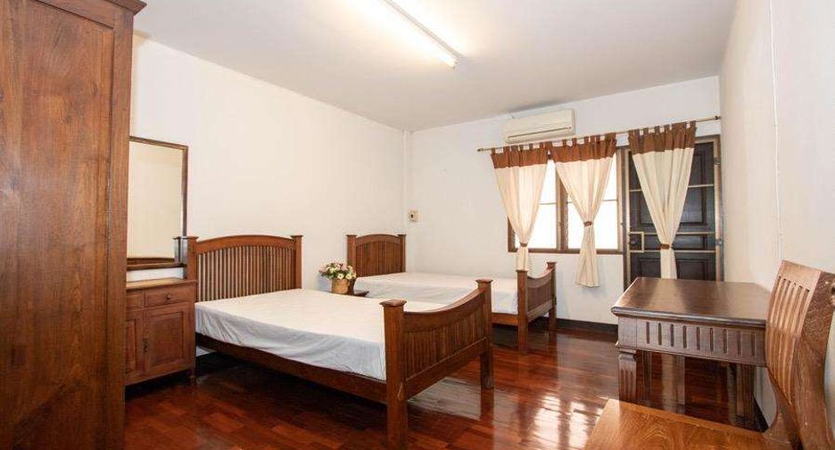 For rent 4 ベッドルーム house in Mueang Chiang Mai, Chiang Mai
