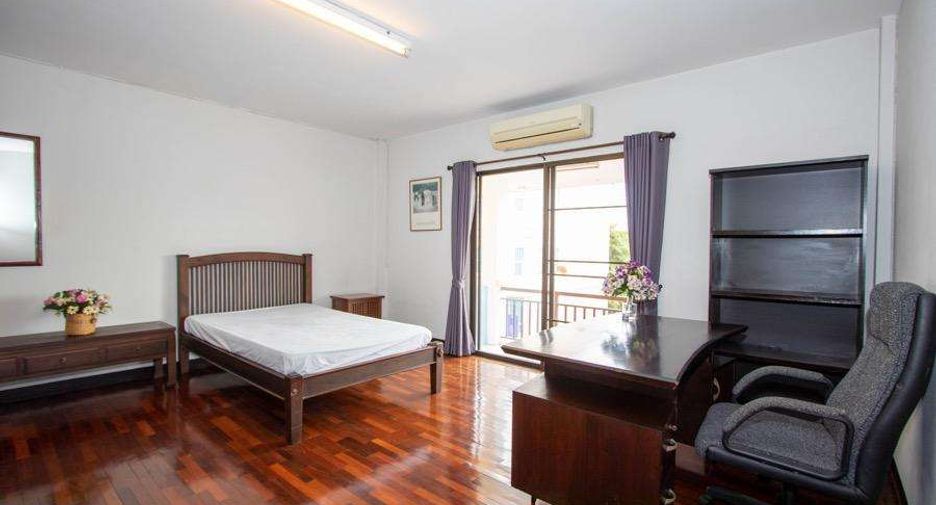 For rent 4 ベッドルーム house in Mueang Chiang Mai, Chiang Mai