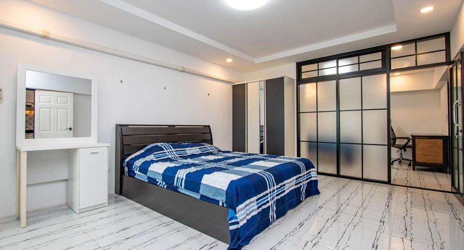 For sale 2 ベッドルーム condo in Mueang Chiang Mai, Chiang Mai