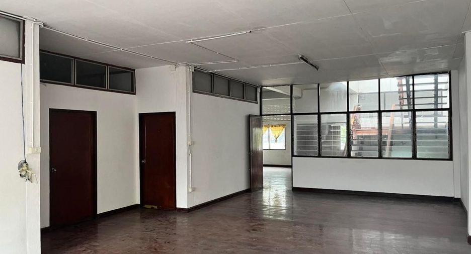 For sale 3 ベッドルーム retail Space in Bang Lamung, Chonburi