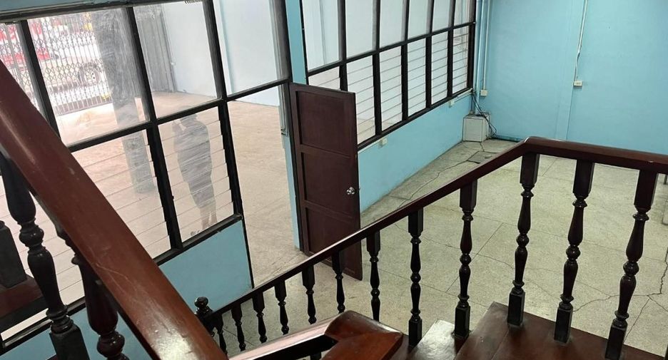 For sale 3 ベッドルーム retail Space in Bang Lamung, Chonburi