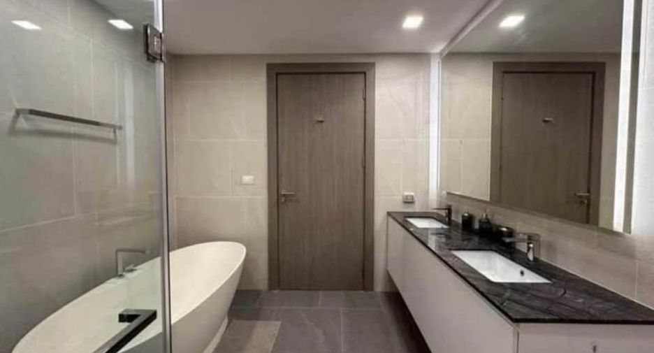 For sale 2 bedrooms condo in Jomtien, Pattaya