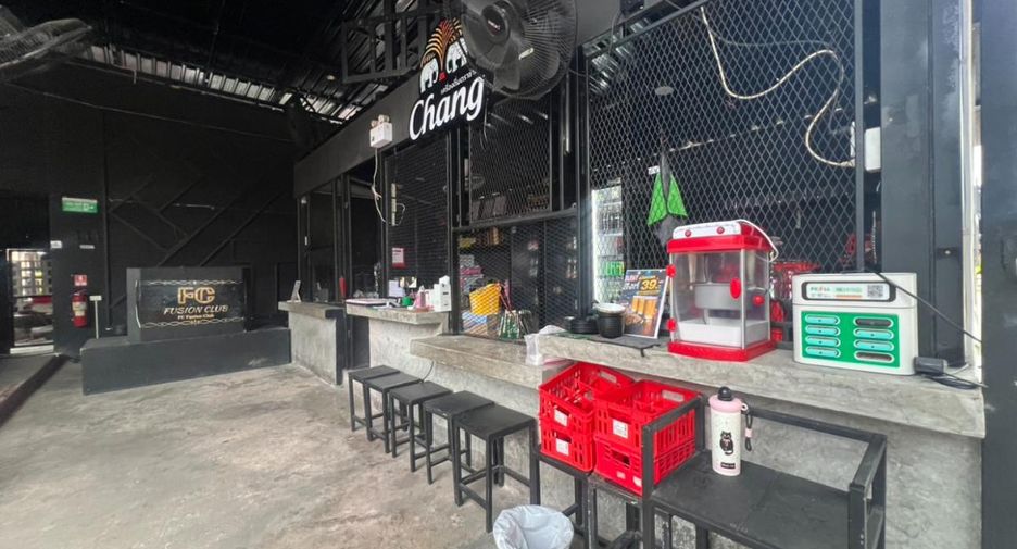 For sale retail Space in Bang Lamung, Chonburi