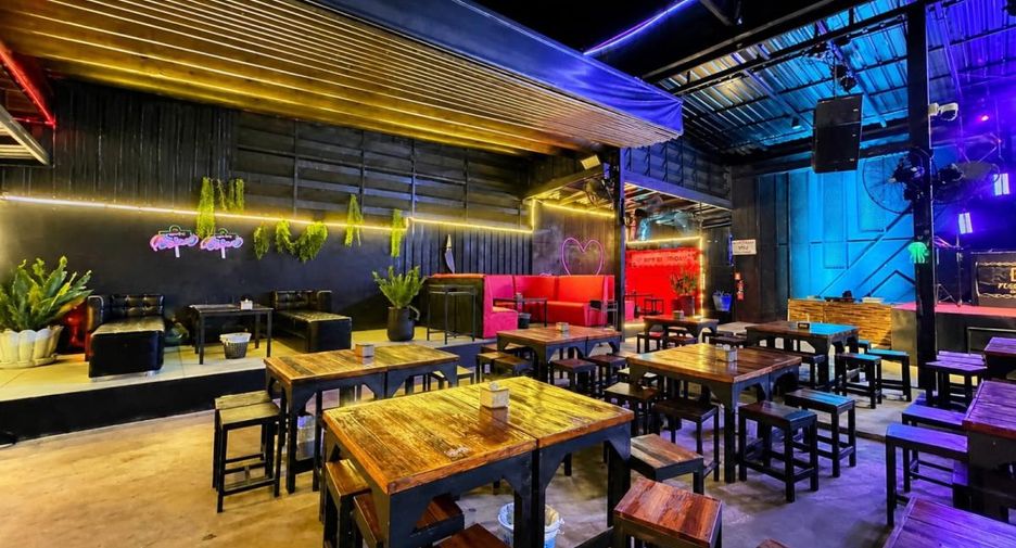 For sale retail Space in Bang Lamung, Chonburi