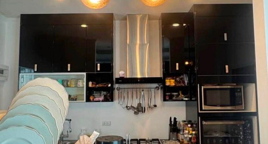 For sale 3 bedrooms villa in Bang Lamung, Chonburi