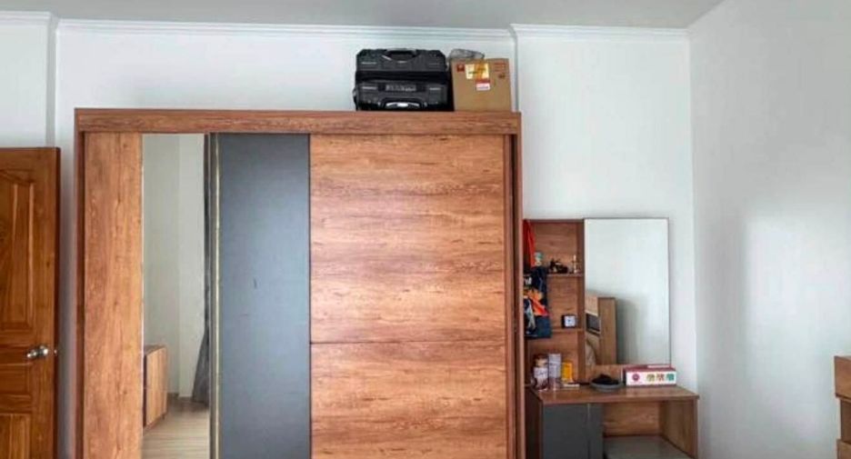 For sale 3 bedrooms villa in Bang Lamung, Chonburi