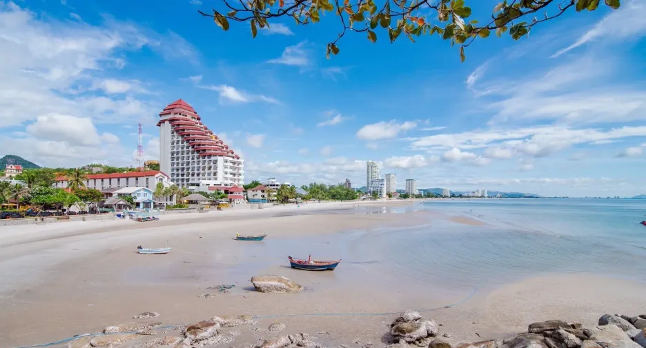 For rent and for sale 2 bedrooms condo in Hua Hin, Prachuap Khiri Khan