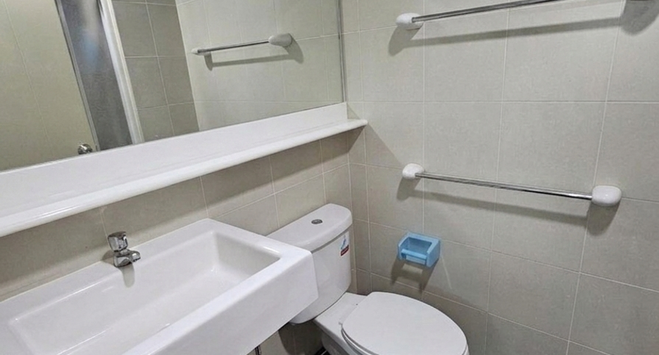 Condo en alquiler de 1 habitaciones en Khlong Toei, Bangkok