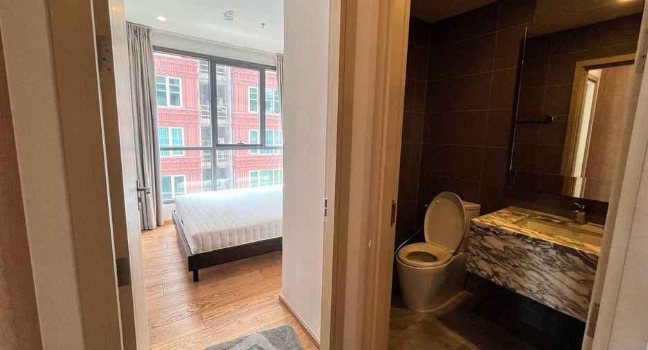 À vendre 2 chambres condo à Pathum Wan, Bangkok