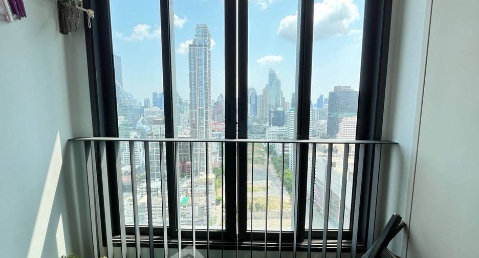 À vendre 2 chambres condo à Pathum Wan, Bangkok