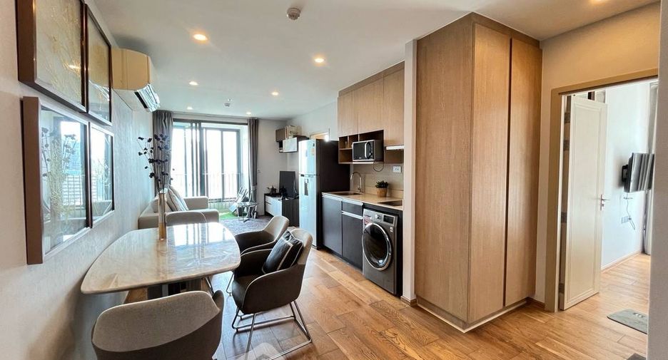 À vendre 2 chambres condo à Pathum Wan, Bangkok