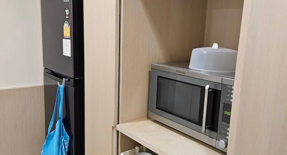 For sale 2 bedrooms condo in Watthana, Bangkok