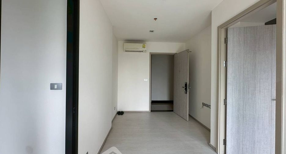 For sale 1 bed condo in Khlong Toei, Bangkok