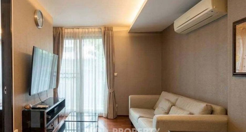 For sale 1 bed condo in Sathon, Bangkok