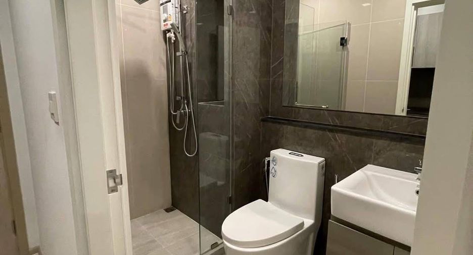 À vendre 1 chambre condo à Watthana, Bangkok