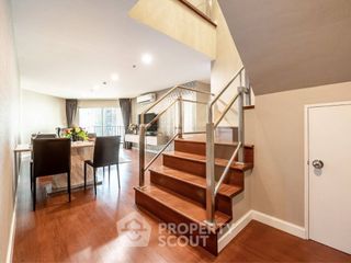 Condo en alquiler y en venta de 3 habitaciones en Huai Khwang, Bangkok