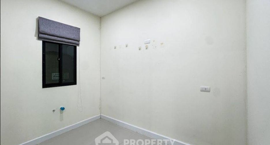 À vendre 4 chambres maison à Bang Khen, Bangkok