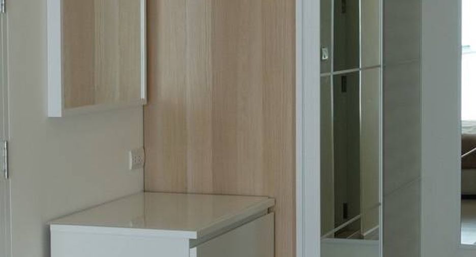 For sale 2 ベッドルーム condo in Khlong Toei, Bangkok