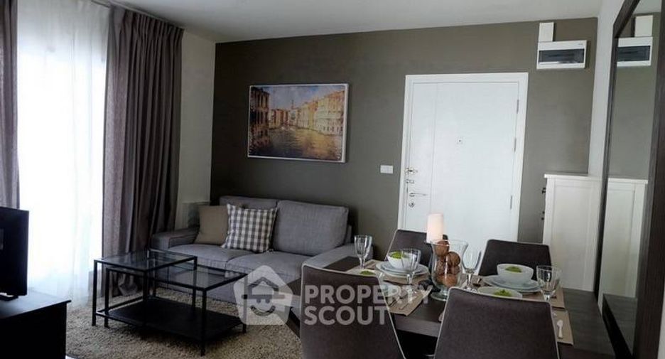 For sale 2 ベッドルーム condo in Khlong Toei, Bangkok